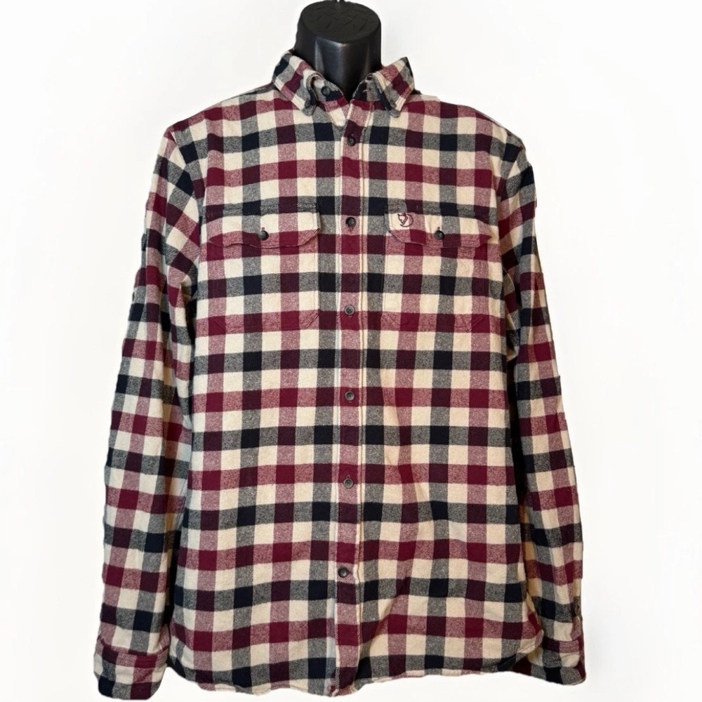 Fjallraven Skog Slim Fit Red Black Plaid Flannel Roll Tab Sleeve Men Sz XL